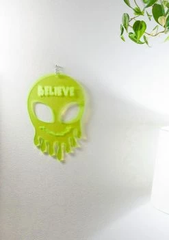 Rolita Rave Couture Believe Dripping Alien Wall Hang Decor